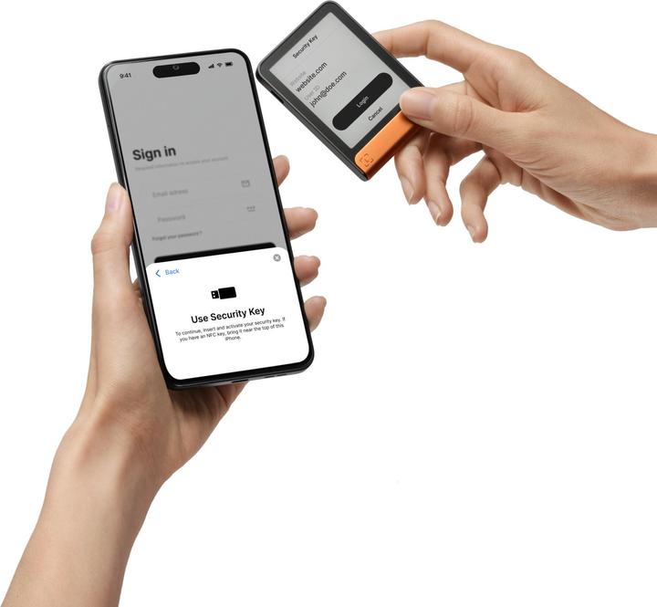 Produktbild Ledger Flex (Weitere, Ripple, Bitcoin, Litecoin, Cardano, TRON, Bitcoin Cash, Ethereum Classic, Dogecoin)