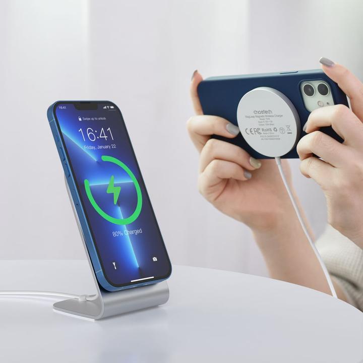 Actual product image Choetech 15W Qi wireless inductive charger with MagSafe white (H046+T518-F) (15 W)