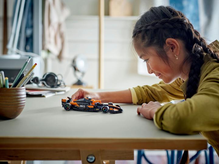 Image du produit LEGO McLaren F1 Team MCL38 Rennauto (77251, LEGO Speed Champions)