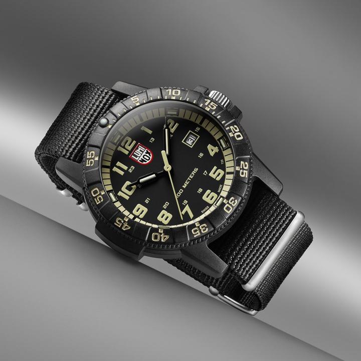 Actual product image Luminox Leatherback Sea Turtle Giant 0320 Series (Swiss made, Analogue wristwatch, 44 mm)