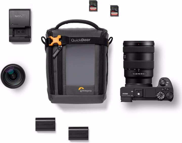 Actual product image Lowepro GearUp Creator Box M II (Camera inner pocket, 2 l)