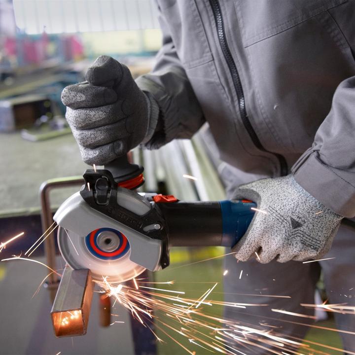 Actual product image Bosch Professional GWS 17-125 PS 06017D1300 Angle grinder 125 mm 1700 W 230 (125 mm)