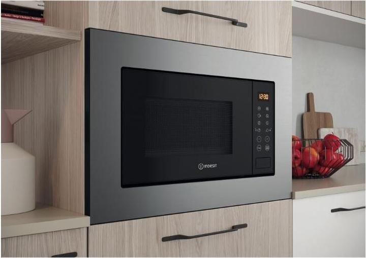 Immagine prodotto Indesit MWI 120 GX Microonde Grill integrato in acciaio inossidabile (20 l)