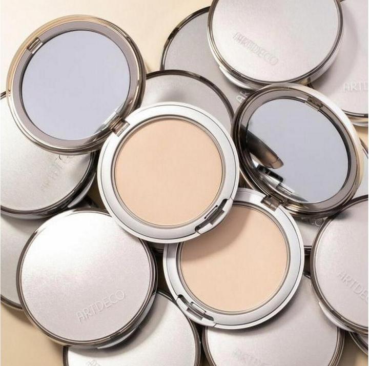 Actual product image Artdeco Hydra Mineral (65 medium beige)