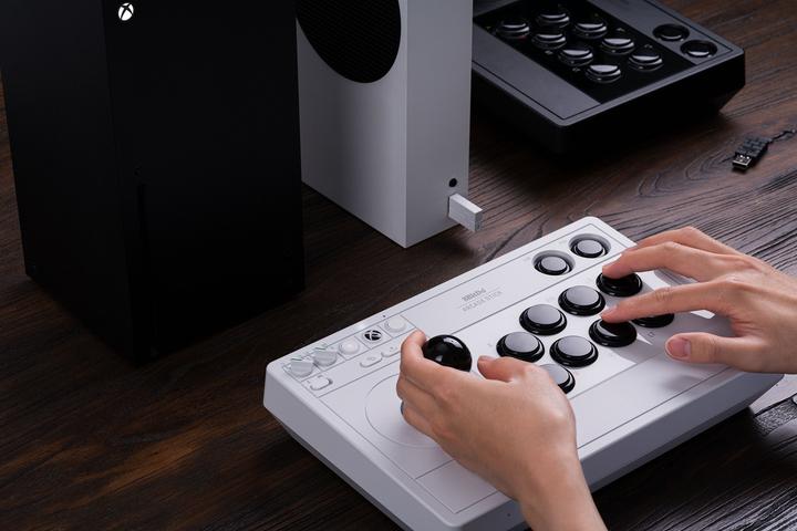 Produktbild 8bitdo Arcade Stick