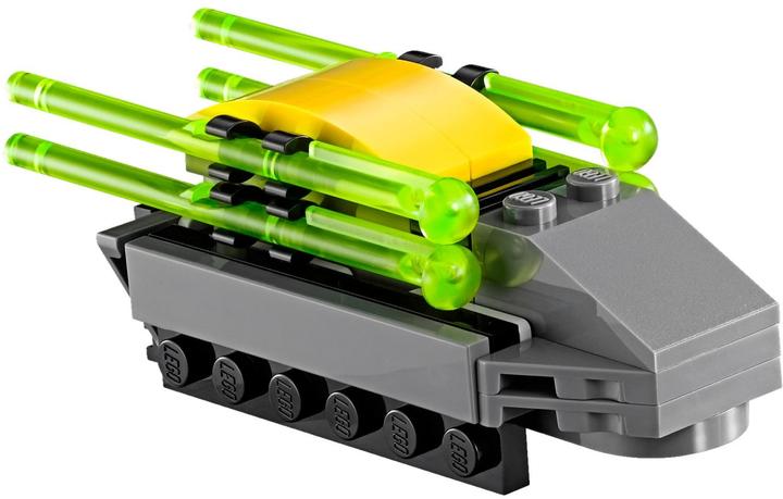 Actual product image LEGO Star Wars Naboo Starfighter (75092, LEGO Star Wars)
