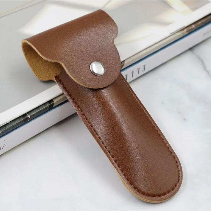 Actual product image From Alfred Leather case for safety razor