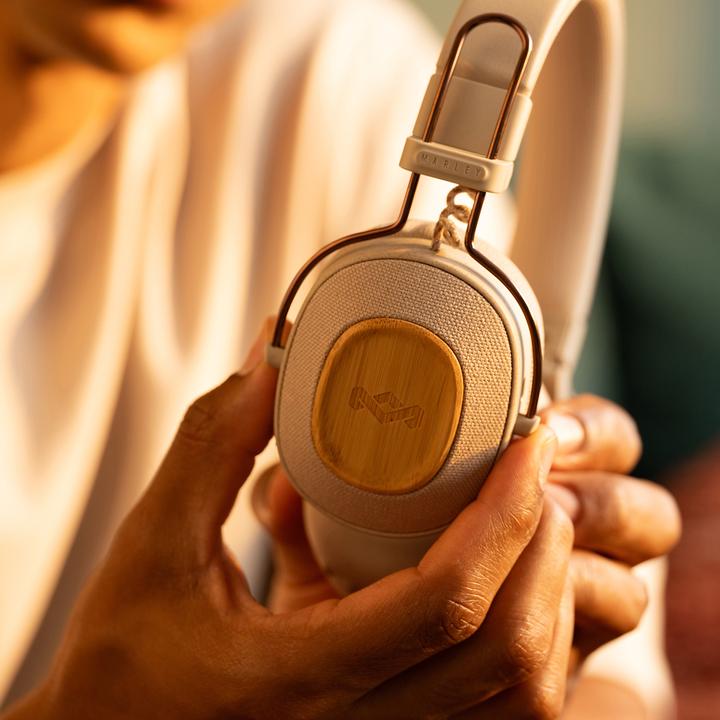 Actual product image House of Marley Positive Vibration Bluetooth headphones (50 h)