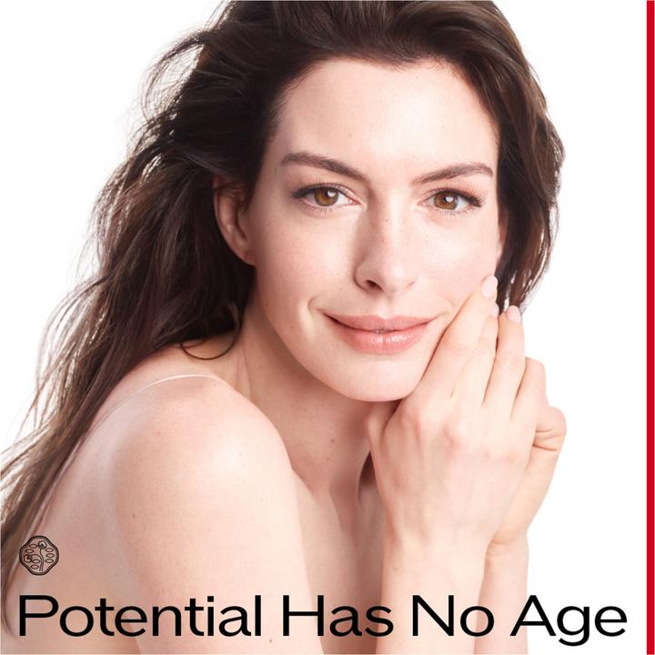 Produktbild Shiseido VITAL PERFECTION LiftDefine Radiance Night Concentrate (80 ml)