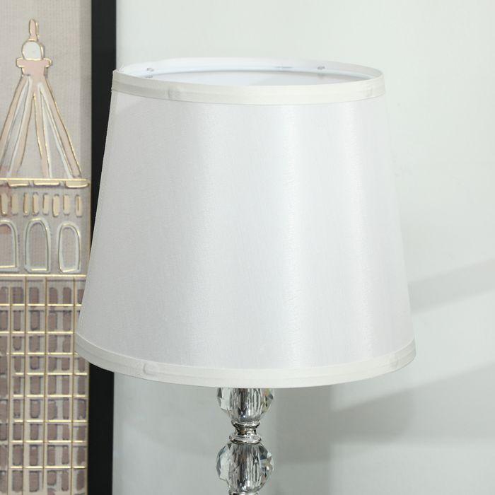 Image du produit Swisshandel24 Tischlampe LED Tischleuchte USB Aufladbar, Nachttischlampe, Lampensockel E27, silber (E27)