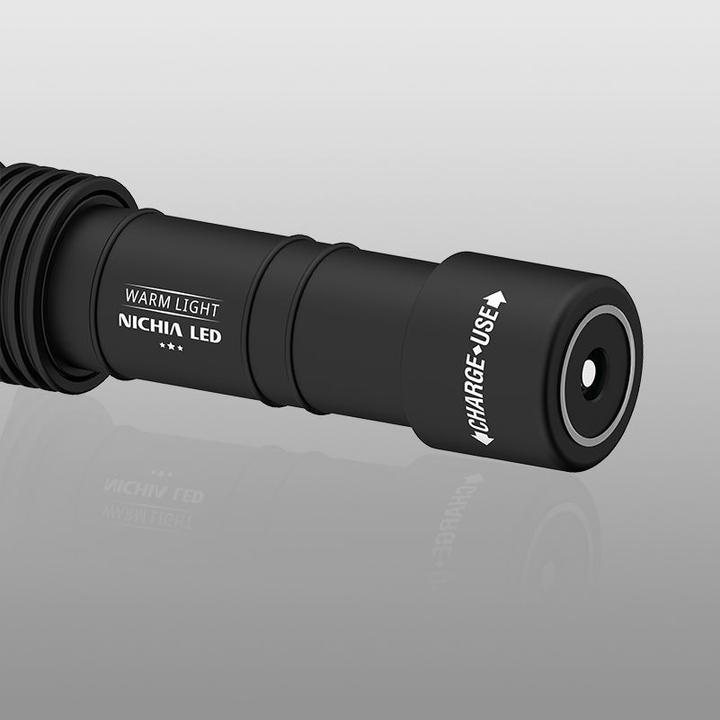 Immagine prodotto ArmyTek Wizard Pro Nichia Magnet USB Lampada multifunzione calda (10.80 cm, 1770 lm)