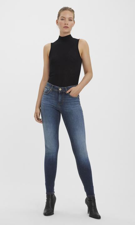 Actual product image Vero Moda VMLUX Slim Mid Rise Jeans (32)