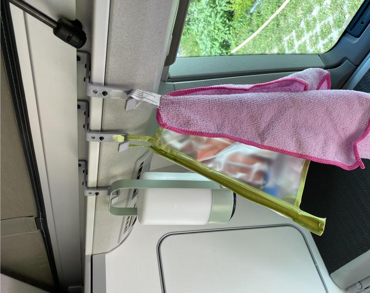 Actual product image Felleisen Hängkrok - the coat hook for the VW California