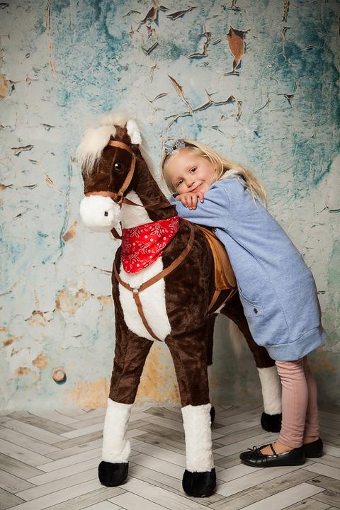 Actual product image Knorrtoys Stehpferd XXL "Winnie"