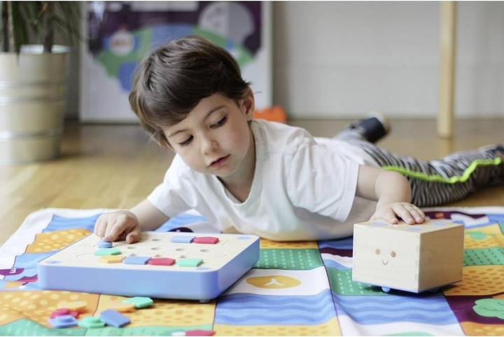 Actual product image Primotoys Cubetto Play Set Starter Kit