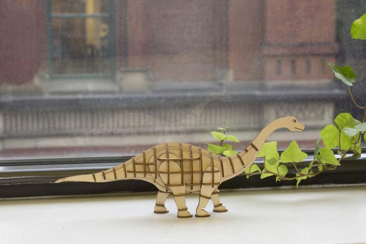 Immagine prodotto Kikkerland Apatosaurus (64 pezzi)