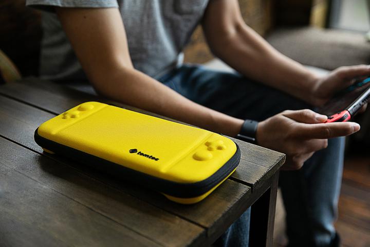 Actual product image tomtoc Slim Case (Switch Lite)