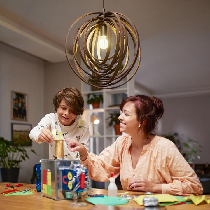 Produktbild Philips Ultra Efficient (E14, 2.30 W, 485 lm, 1 x, A)