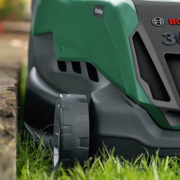 Actual product image Bosch Home & Garden AdvancedRotak 36V-44-750 cordless lawn mower, without battery (Rechargeable battery operated)