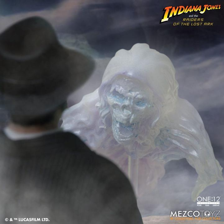 Actual product image Mezco Toys Indiana Jones Action Figure 1/12 Major Toht and Ark of the Covenant Deluxe Boxed Set 16 cm