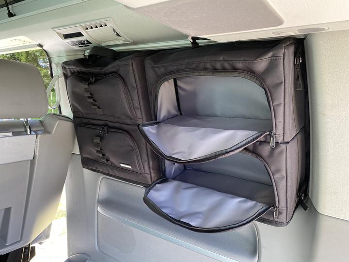 Immagine prodotto Felleisen Set di 4 borse VWCalifornia Beach (2xTr ger, 4x BasicONE)incl. tappetini termici neri (24 l)