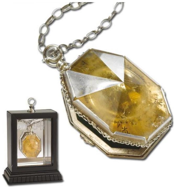 Actual product image Noble Collection Harry Potter Replica Slytherin Locket