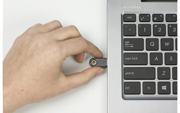 Actual product image Yubico YubiKey 5C