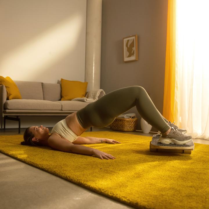 Produktbild Sportplus Balance Board aus Holz mit Rolle