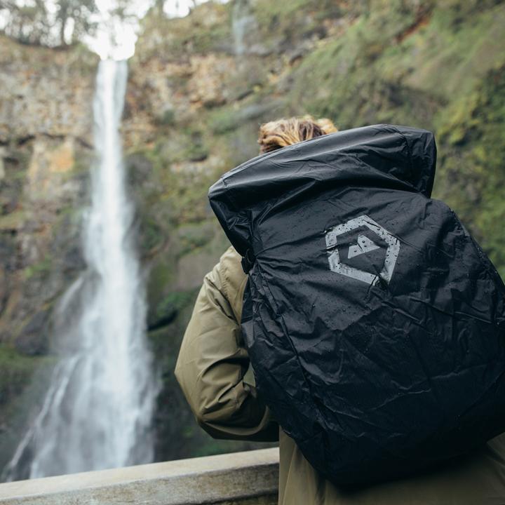 Actual product image Wandrd RAINFLY Large (Camera hip bag, 60 l)