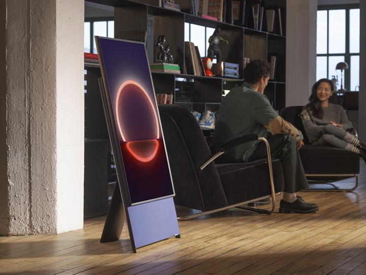 Image du produit Samsung QE43LS05, The Sero (43", QLED, 4K, 2020)