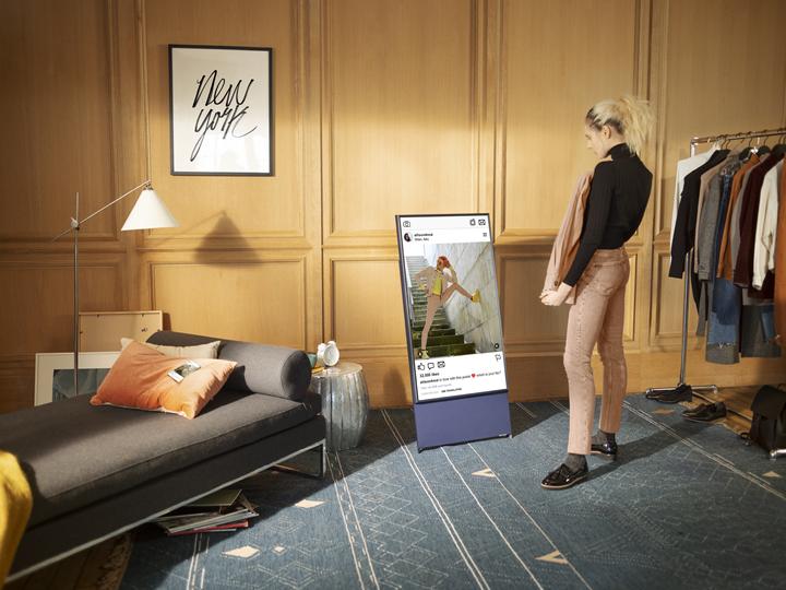 Image du produit Samsung QE43LS05, The Sero (43", QLED, 4K, 2020)