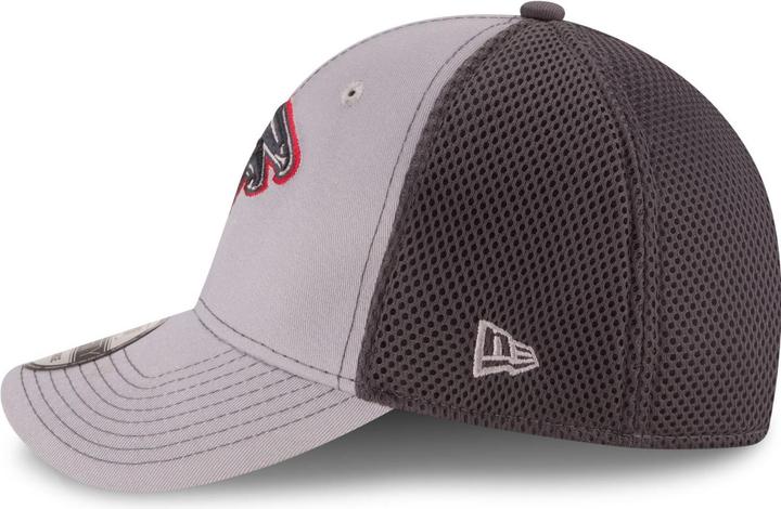 Actual product image New Era 39Thirty Stretch Mesh Cap - Atlanta Falcons (S/M)