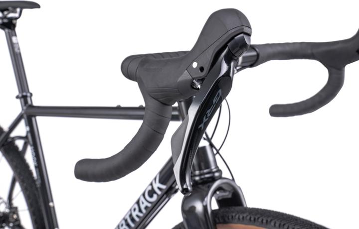 Produktbild Bombtrack HOOK metallic black 700C/55-L