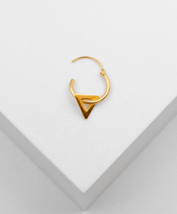 Produktbild Muau Single Creole with triangle yellow gold 750, 13mm (750/18K Gelbgold)