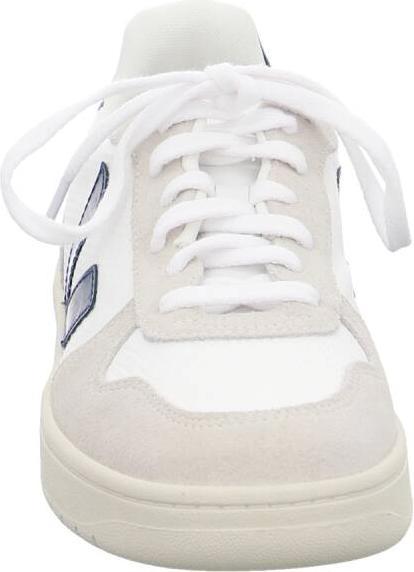 Actual product image Veja V-10 (43)