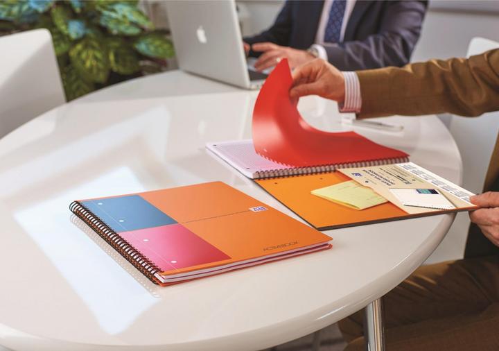 Actual product image Oxford Activebook (A4, Checked, Soft cover)