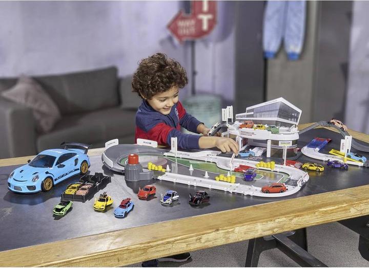 Immagine prodotto Majorette Porsche Exprerience Center con veicoli