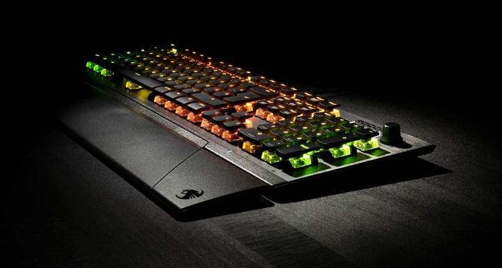 Produktbild Roccat Vulcan 121 Aimo (DE, Kabelgebunden)