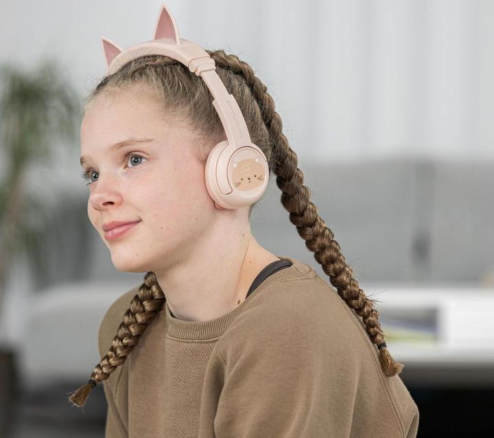 Actual product image Buddyphones Play Ears+ cat