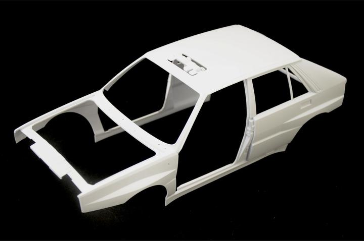 Immagine prodotto 1:12 Lancia Delta HF Integrale 16V