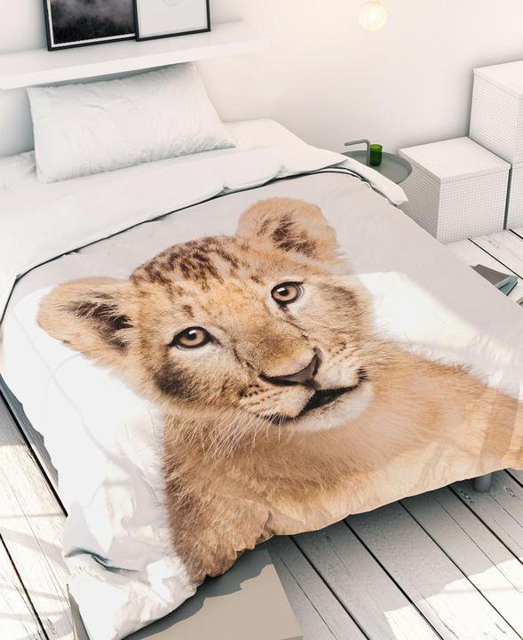 Produktbild Juniqe Lion Cub II - Löwen (Bettwäsche Set, 160 x 210 cm, 50 x 60 cm)