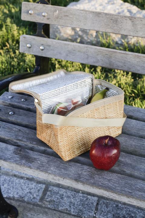 Produktbild Kikkerland Wicker Food Box