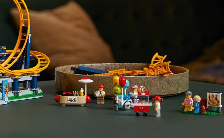 Productafbeelding LEGO Lusvormige achtbaan (10303, LEGO Icons, LEGO Zeldzame Sets)