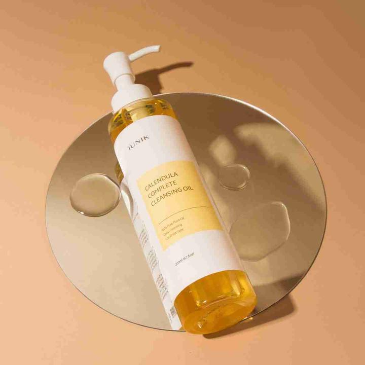 Actual product image iUNIK Calendula Complete Cleansing Oil (Oils, 200 ml)