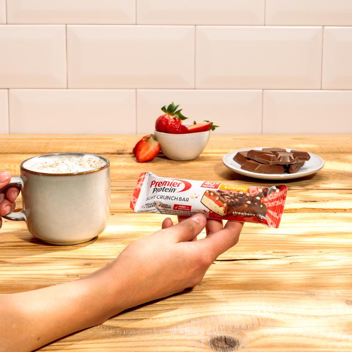 Actual product image Premier Protein Soft Crunch Bar 40% Protein (Yoghurt, Strawberry, 12 pcs., 480 g)