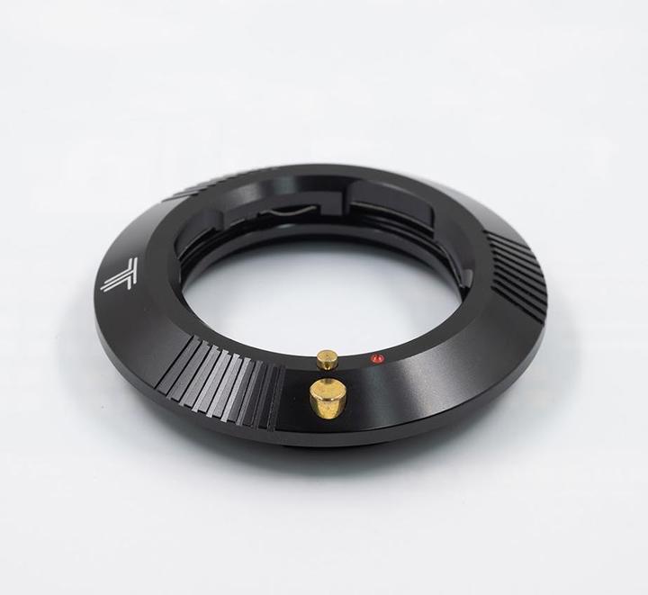 Actual product image TTArtisan Leica M - Canon EOSR