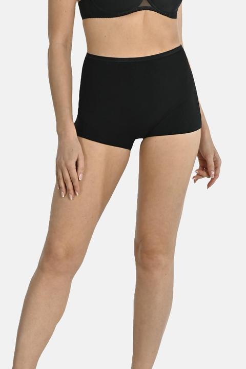 Actual product image Teyli Shorts model (L)
