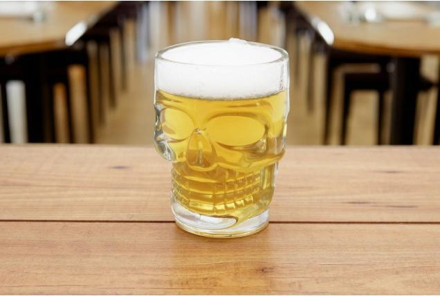 Image du produit Winkee Verre à bière Skull (0.40 l, 1 x)