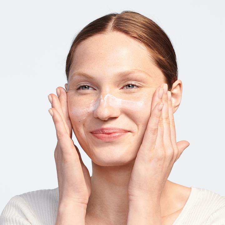 Immagine prodotto Clinique Moisture Surge (50 ml, Crema da giorno, SPF 25)