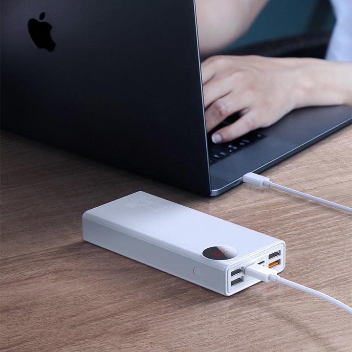 Produktbild Baseus Mulight Digital Display (30000 mAh, 33 W, 111 Wh)
